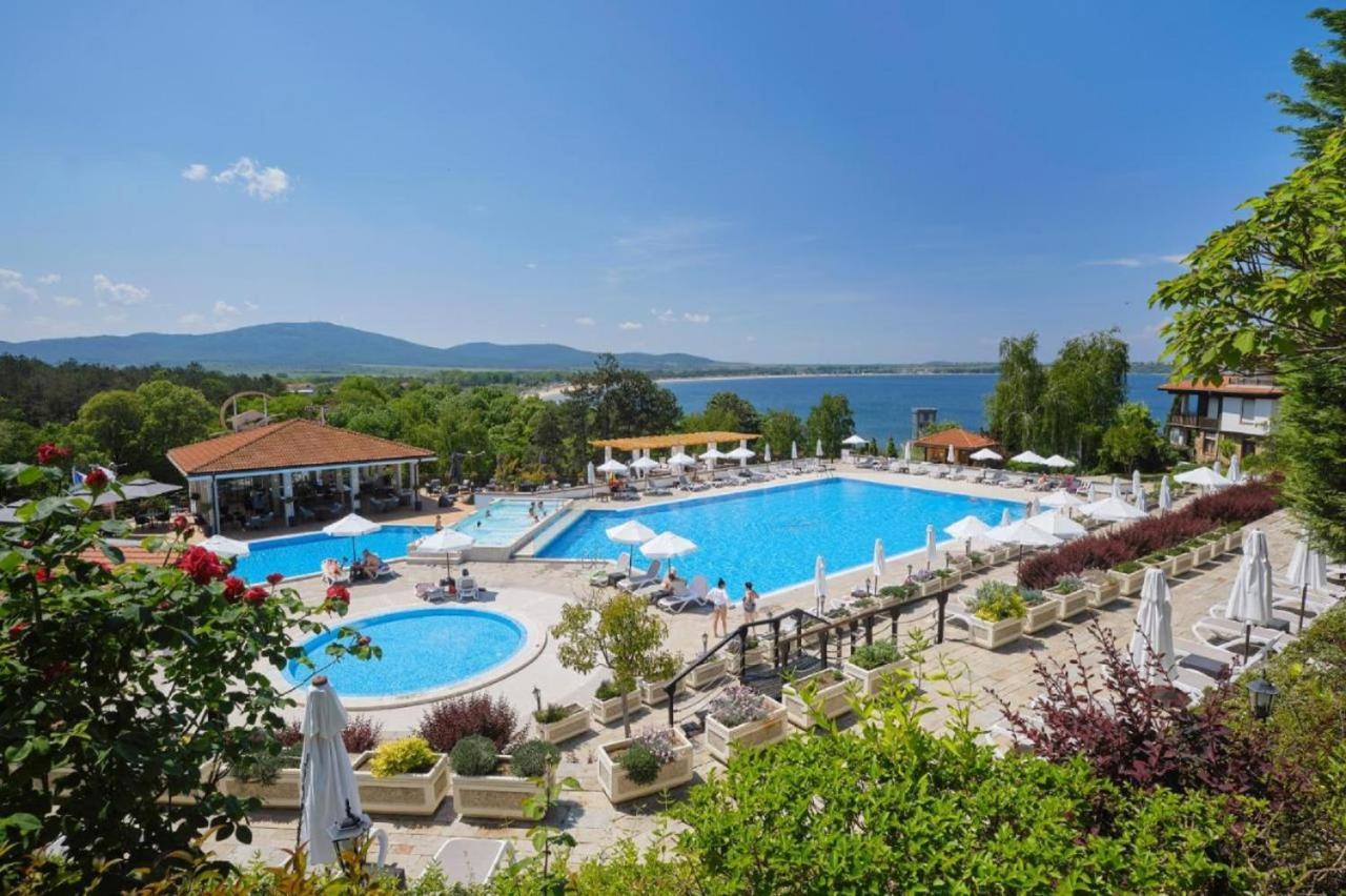 Eve Santa Marina Apartments - Sea, Pools, Relax Szozopol Kültér fotó